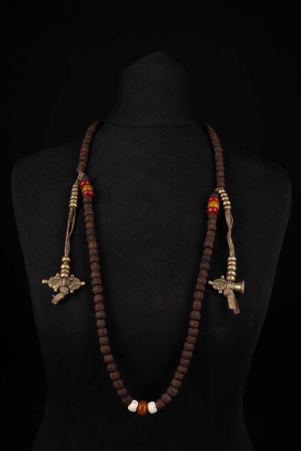 Lot 253: A Chinese Tibetan Prayer Bead Necklace with White...