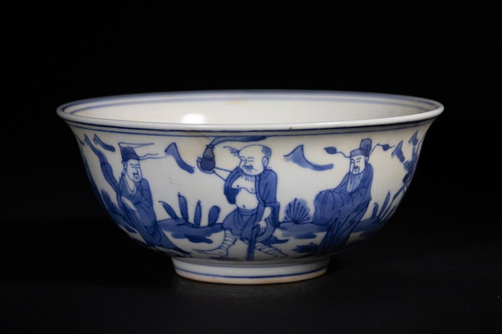 Lot 282: A Chinese Blue and White 'Eight Immortals' Bowl,...