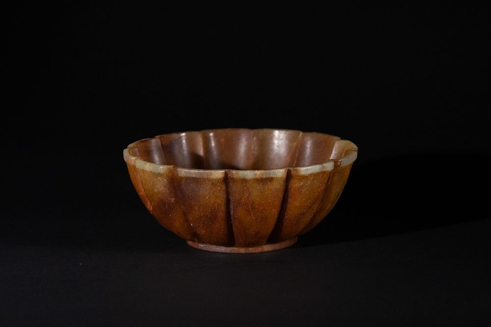 Lot 347: A Chinese Jade Lobed Melon-Form Bowl, 20th Century...