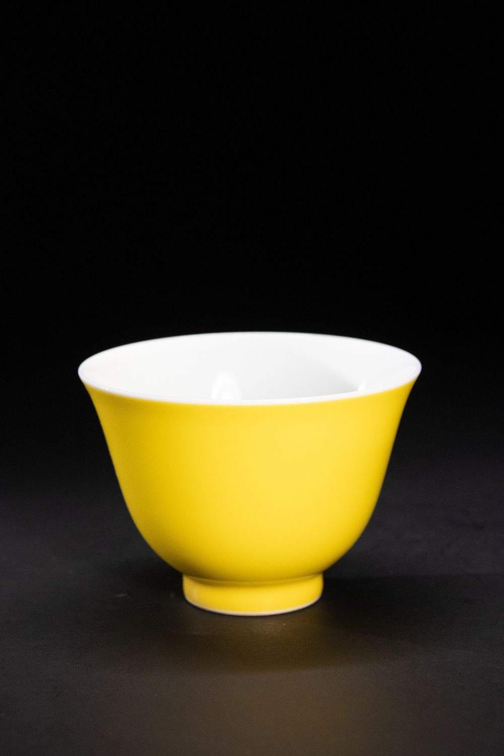 Lot 365: A Chinese Yellow-Ground Porcelain Bowl with Blue Six-Character...