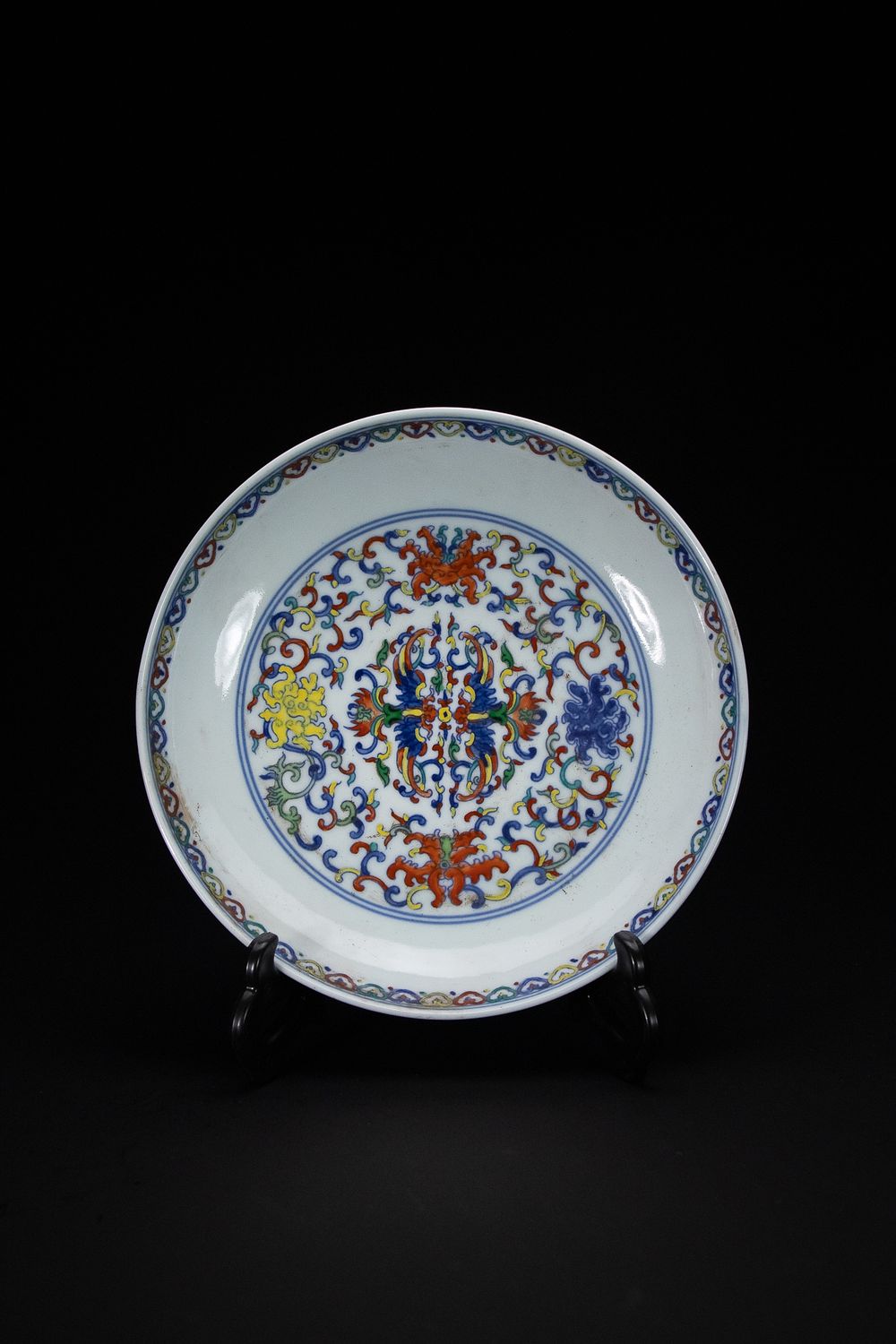 Lot 445: A Chinese Polychrome ‘Floral Medallion’ Dish, Zhengde Mark.