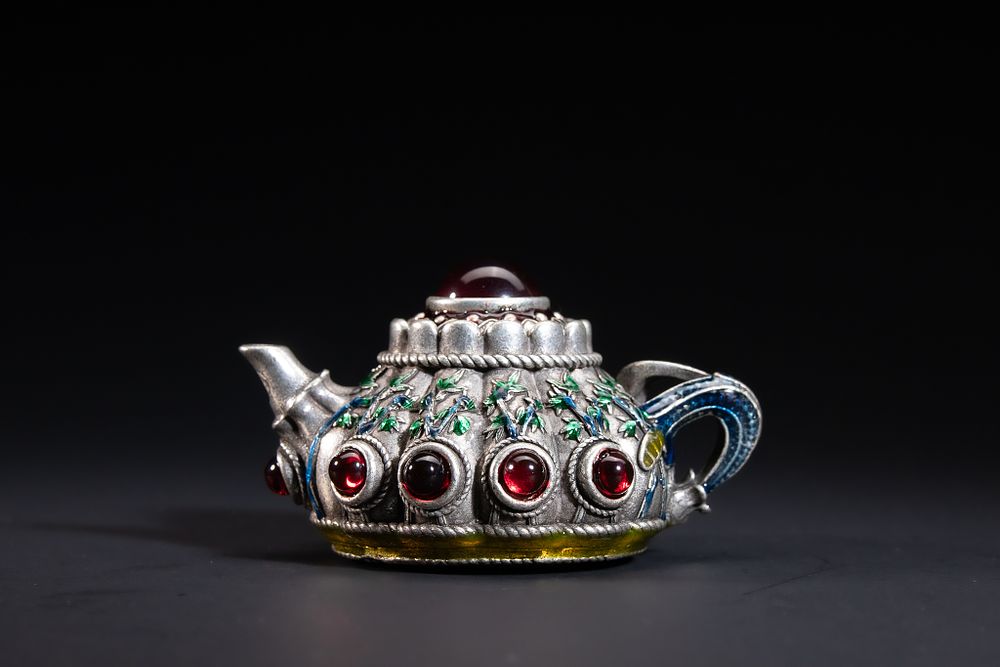 Lot 497: **NO RESERVE**