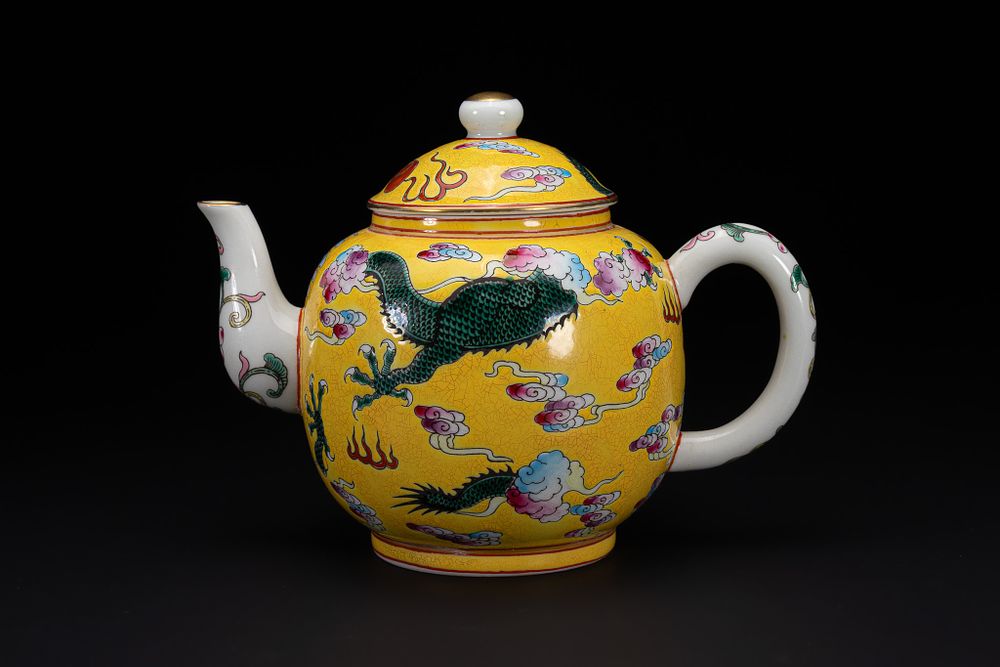 Lot 291: A Chinese Yellow-Ground Famille Rose ‘Dragon’ Teapot, Yongzheng...