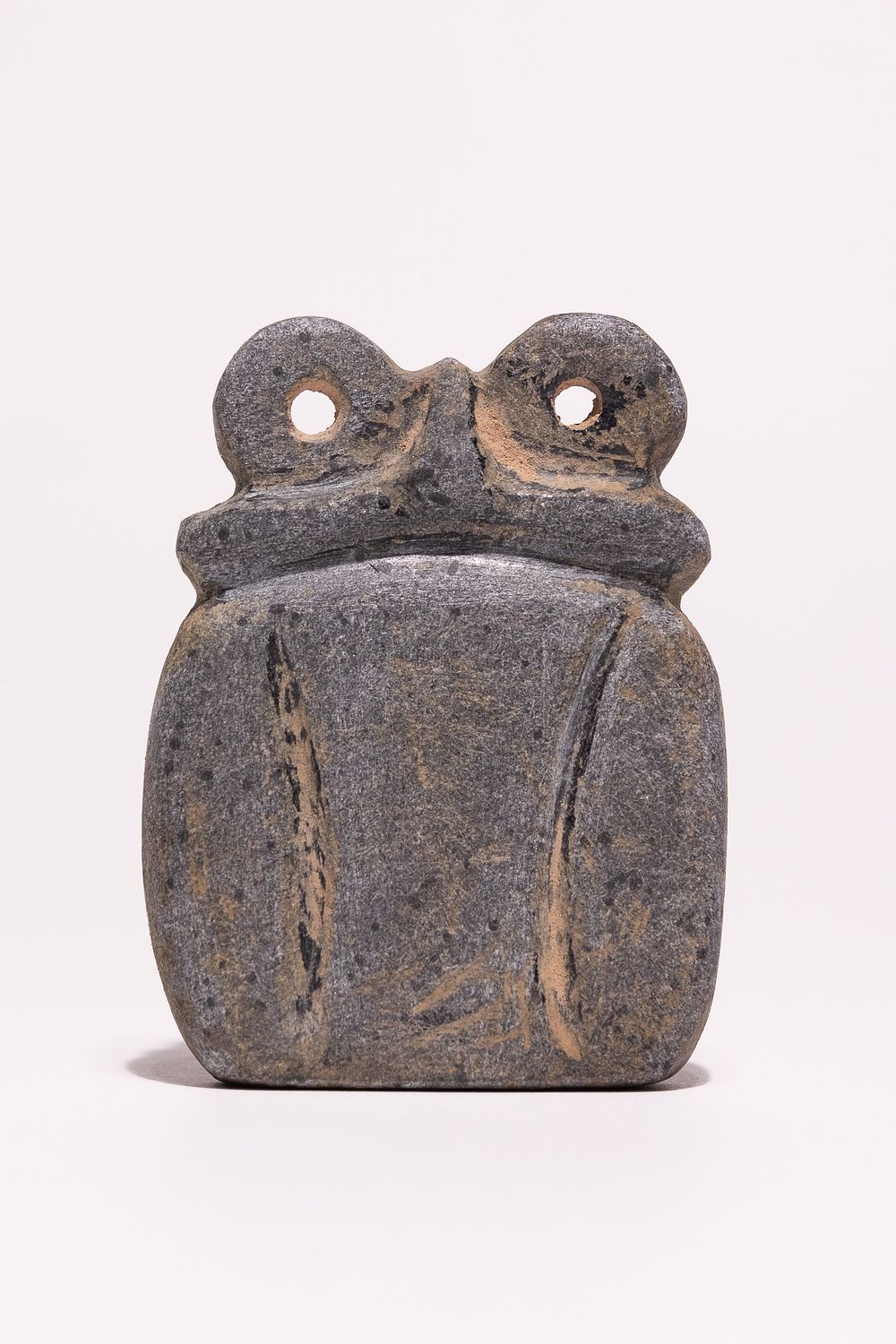Lot 298: AN EARLY DYNASTIC PERIOD STONE ‘EYE IDOL’, CIRCA 3RD MILLENNIUM B.C.