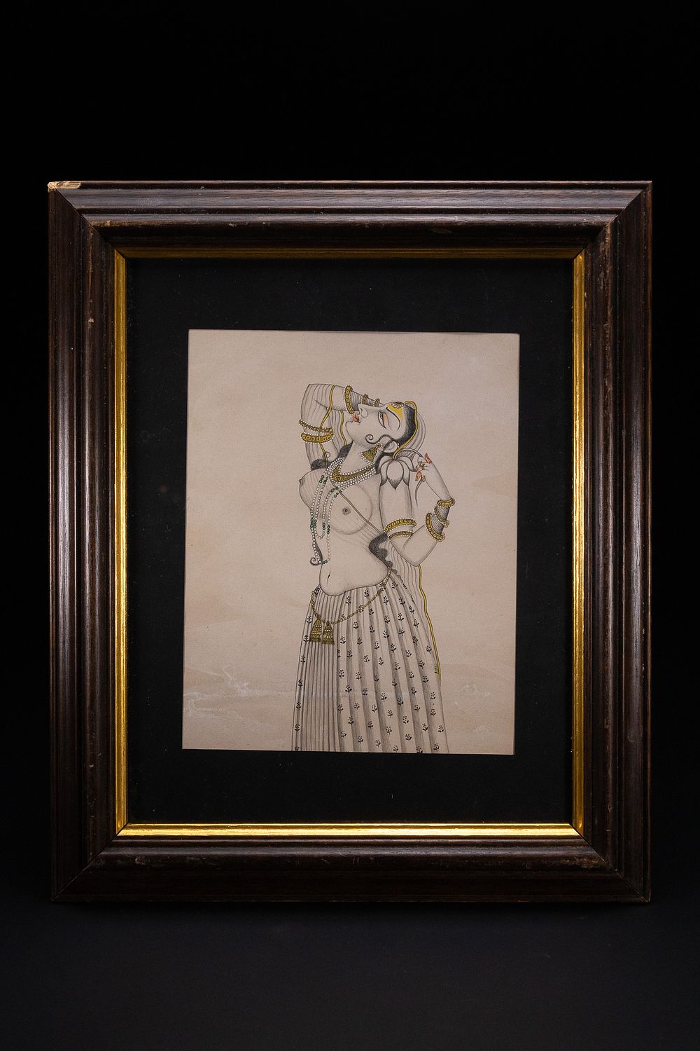 Lot 369: AN INDIAN RAJASTHAN SCHOOL 'PORTRAIT OF A NAYIKA', 20TH CENTURY.