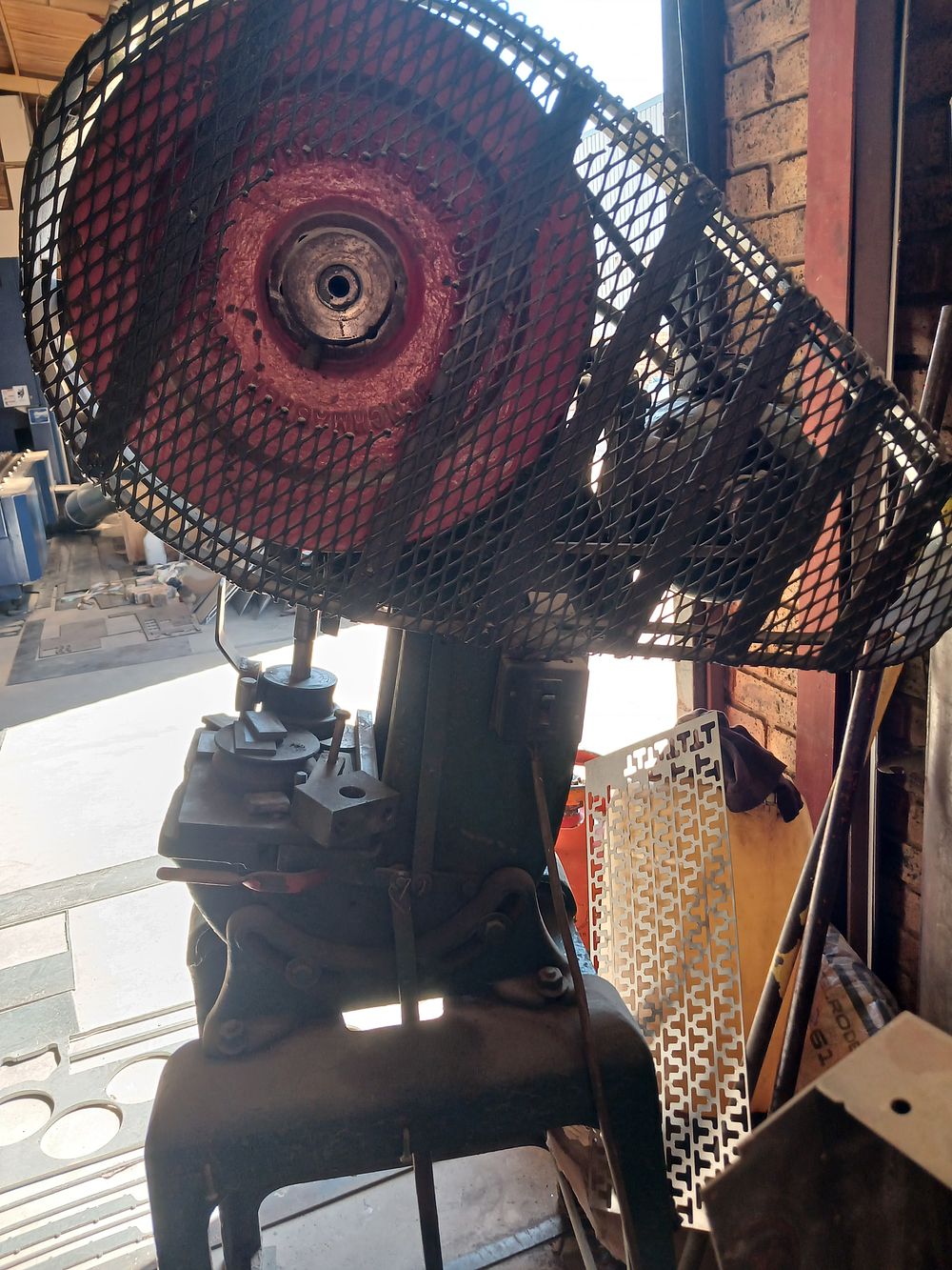 Grand Oak Auctions | מכירה  838 | Machinery Auction Tools & More in November