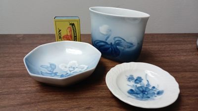 Blue & White Ceramics Made in Denmark. The 3 pieces are in good condition. 2 Vase and dish by 
