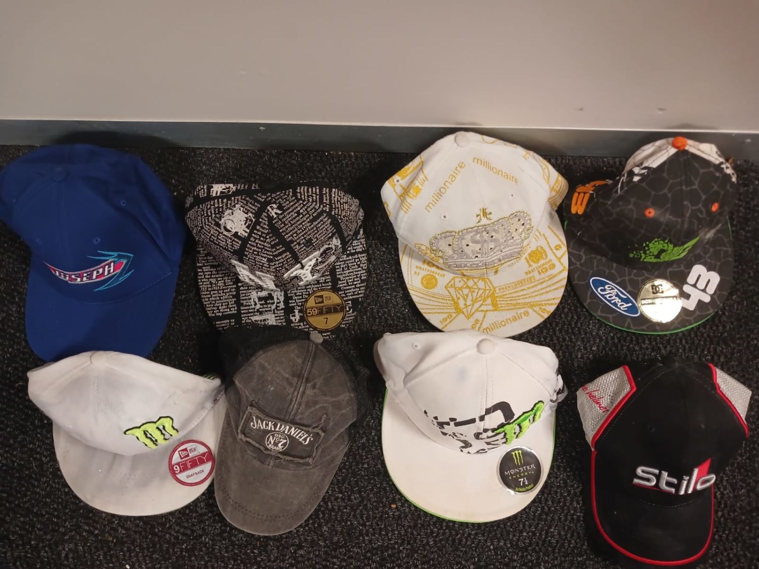 Lot 128 – Cap Selection (8 caps) – Grand Oak Auctions