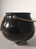 Vintage Three-Legged Uvongo Beach Ceramic Pot – Black Enamel with Metal Handle. A charming תמונה - 3