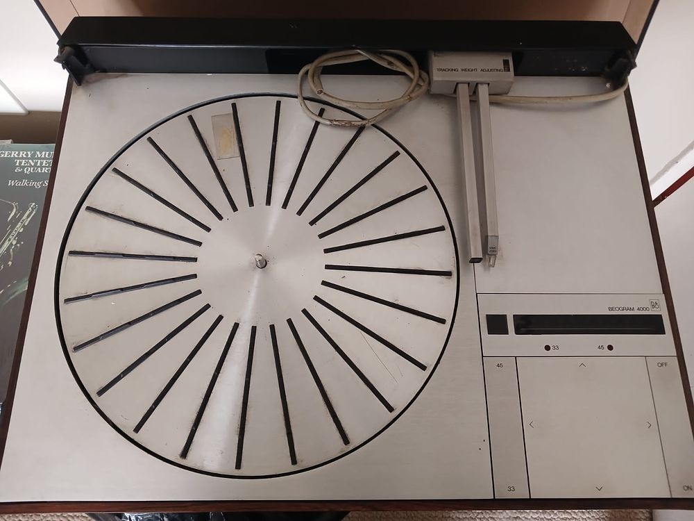 Bang & Olufsen Beogram 4000 Vintage Turntable. Iconic Bang &amp; Olufsen Beogram 4000 vintage 