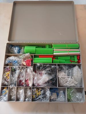 Minit Molecular Building System. Educational molecular building set, ideal for students 