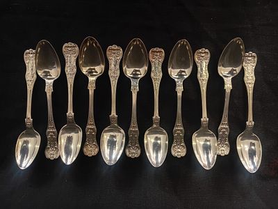 William Clarke & Shaw King's Pattern Scottish Silver Spoons (384.7g). An exceptional set of 11 