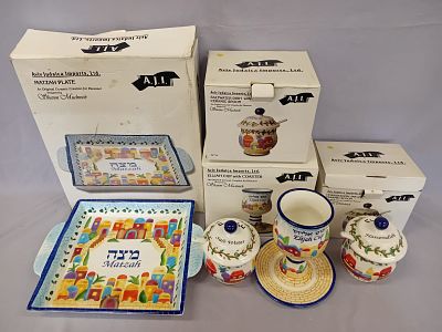 Passover Set - Appears to be Unused. This is a beautifully crafted Passover Set from Aviv 