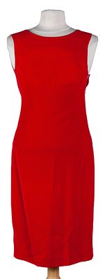 VERSACE. A red "Versus" dress. Size 36 200 - 300 €