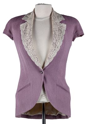 CHRISTIAN DIOR. An embroidered purple shirt 100 - 150 €