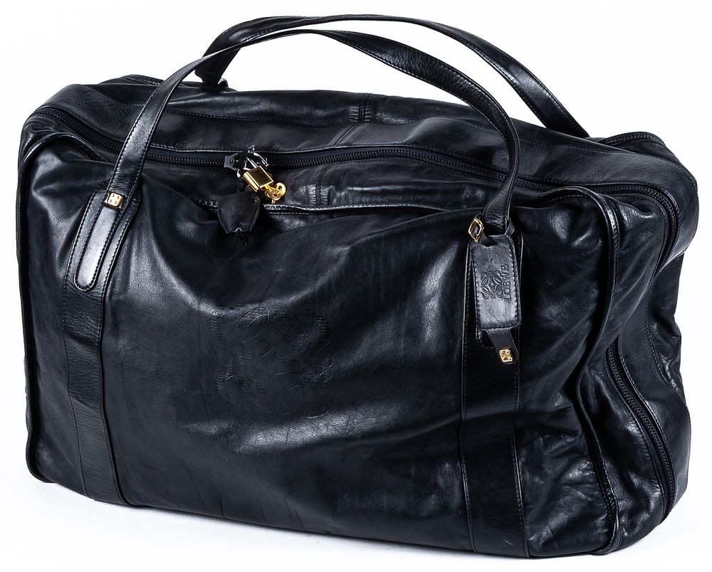 LOEWE. A black nappa leather travel bag with embossed monogram 200 - 300 €
