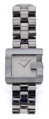 GUCCI. A vintage women’s wristwatch in chromed-steel 200 - 300 €