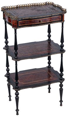 A Napoleon III parquetry side table, late 19th century 87 x 33 x 47 cm 150 - 300 €