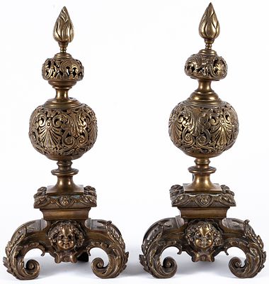 A pair of French Louis XIV style bronze andirons 72 x 35 x 57 cm 600 - 1.200 €