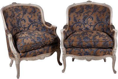 A pair of Louis XV style white-painted 'bergeres' 96 x 80 x 80 cm 1.200 - 1.500 €