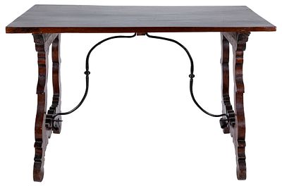 A lyre-shaped legs walnut table with wrought-iron stretchers. Stripped 84 x 78 x 133 cm 400 - 800 €