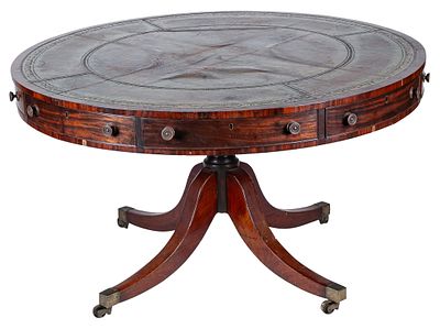 A George III English leather-top mahogany library table 74 x 132 cm 300 - 600 €
