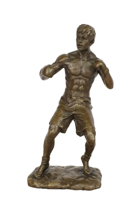 Бронзовая статуэтка "Мэнни Пакьяо" Автор - Beane. Ширина (см):11 
Высота (см):19 
Вес (гр):920