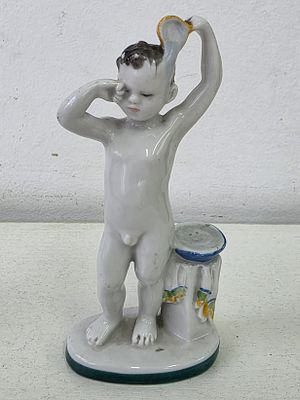 Статуэтка фарфор СССР Мальчик с кружкой ЛФЗ Скульптор Столбова Г.С., художник Лупанова Е.Н. Высот 