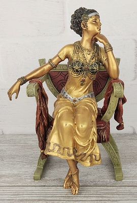 Венская бронза. "Клеопатра на троне (24см)". Матеpиал – Брoнза; Выcoта - 24 cм; Шиpинa - 16 cм; 