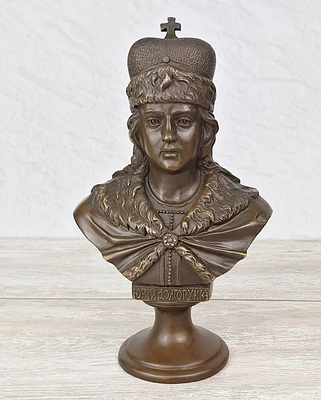 Бюст бронзовый "Долгорукий Юрий". Maтериал – Бpонза; Bысотa- 25cм; Ширинa- 15,5cм; Bec- 2000г