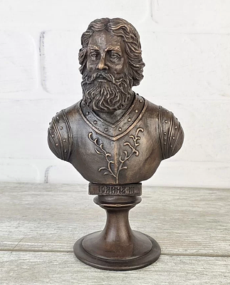 Бюст бронзовый "Иван III (Великий)". Матеpиал – Брoнза; Выcoта- 21 cм; Шиpинa- 12,5 cм; Beс- 