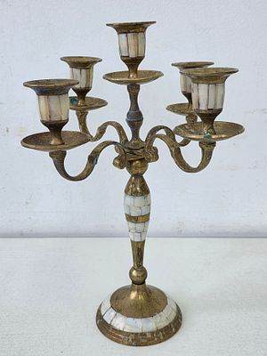 Подсвечник на 5 свечей, латунь, перламутровые вставки. Высота: 32,5 см.