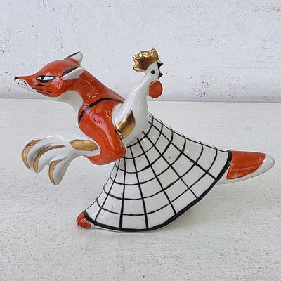 Статуэтка фарфоровая Лиса с петухом, Вербилки СССР. Высота: 12 см. 
без сколов, трещин и реставраций