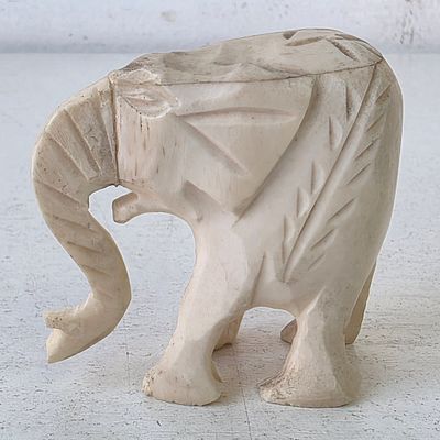 Статуэтка "Слон (Мамонт) кость, СССР. Размер: 6 х 6 х 3,5 см.