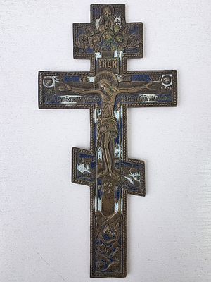Крест Распятие Христово, пластика, эмали. Размер: 27 х 13,5 см.