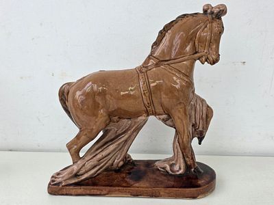 Статуэтка обливная керамика "Цирковая Лошадь" Гжель, 50-60-е годы. Размер: 29 х 28 х 10 см. 
целая