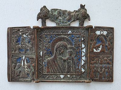 Складень, пластика, Богородица Казанская, 18 век. Размер: 10,5 х 8 см.