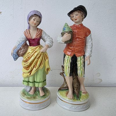 Статуэтки фарфоровые парные "Юноша и девушка". Sitzendorf. Германия. Статуэтки фарфоровые 