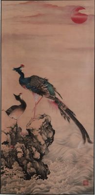 Ту Чжунь - Птица феникс смотрит на солнце. Год создания: 2021 
Размер: 60&times;29 см 
Работа оформлена в 