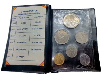 Set of 6 coins from 1982 issued in honor of the 82 World Football Cup - original case - UNC 
- 