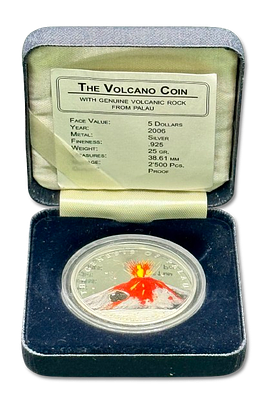 פלאו - מטבע צבעוני מכסף (925) 5 דולר משנת 2006 - סדרת "הברית של פלאו" - הר געש, משקל: 25 גרם 