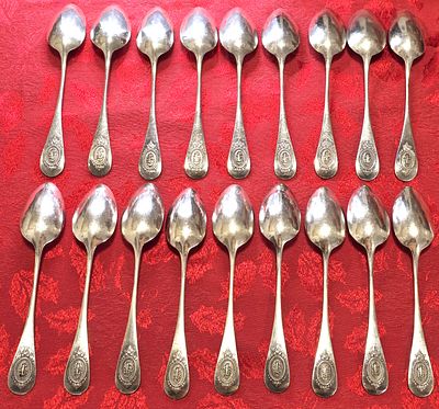 Set of 18 antique French .950 silver tablespoons from the 19th century (circa 1850), designed 