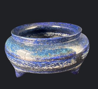 כלי קטורת מלפיס לזולי מגולף (גובה כ־7 ס״מ / 2.7 אינץ׳). כלי קטורת בעבודת יד מלפיס לזולי טבעי 