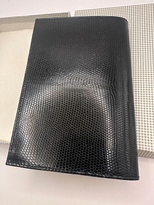 ארנק עור לטאה יוקרתי וינטאג מסטוק ישן חדש באריזה. לא היה בו שימוש