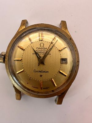 שעון אוטומטי מוזהב לתיקון