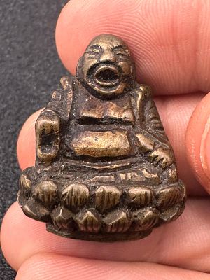 בודהה ברונזה מיניאטורי קמע אישי המזרח הרחוק ה מאה ה20