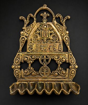Antique Moroccan Hanukkah Lamp, 19th Century, Cast Brass . An impressive 19th century Moroccan 