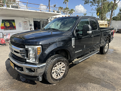 פורד F250 מודל 2020. 168,247 ק"מ, יד נוכחית: שנייה, בעלות נוכחית: פרטי. תיבת הילוכים: אוטומטי 