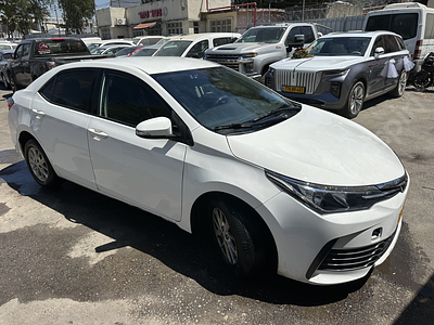 טויוטה קורולה מודל 2017. 145,764 ק"מ, יד נוכחית: חמישית, בעלות נוכחית: החכר. תיבת הילוכים: 