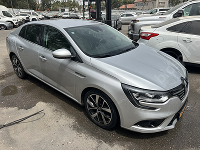 רנו מגאן מודל 2019. 182,291 ק"מ, יד נוכחית: שלישית, בעלות נוכחית: החכר. תיבת הילוכים: אוטומטי 